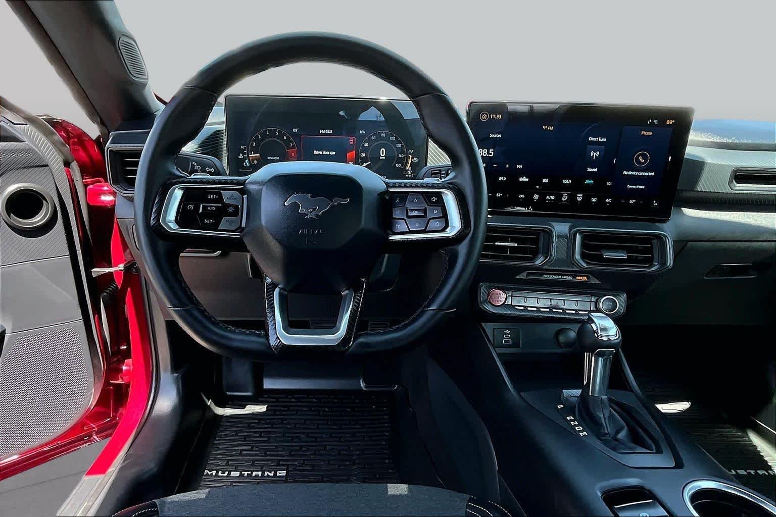Used 2025 Molten Magenta Metallic Tri-coat Ford GT image 6
