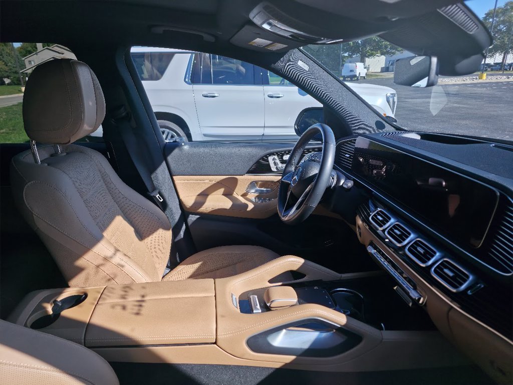 Used 2024 Blue Mercedes-Benz GLS 450 image 5