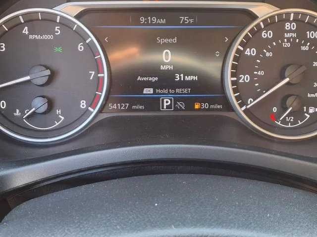 Used 2024 Gray Nissan SV image 11