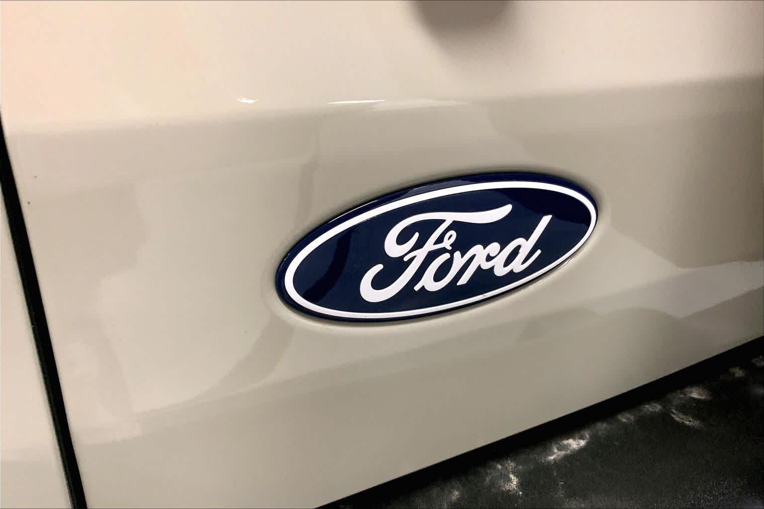 New 2026 Desert Sand Ford Big Bend® image 12