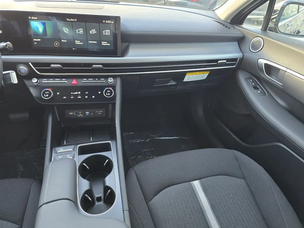 New 2026 Black Hyundai SEL Sport image 9