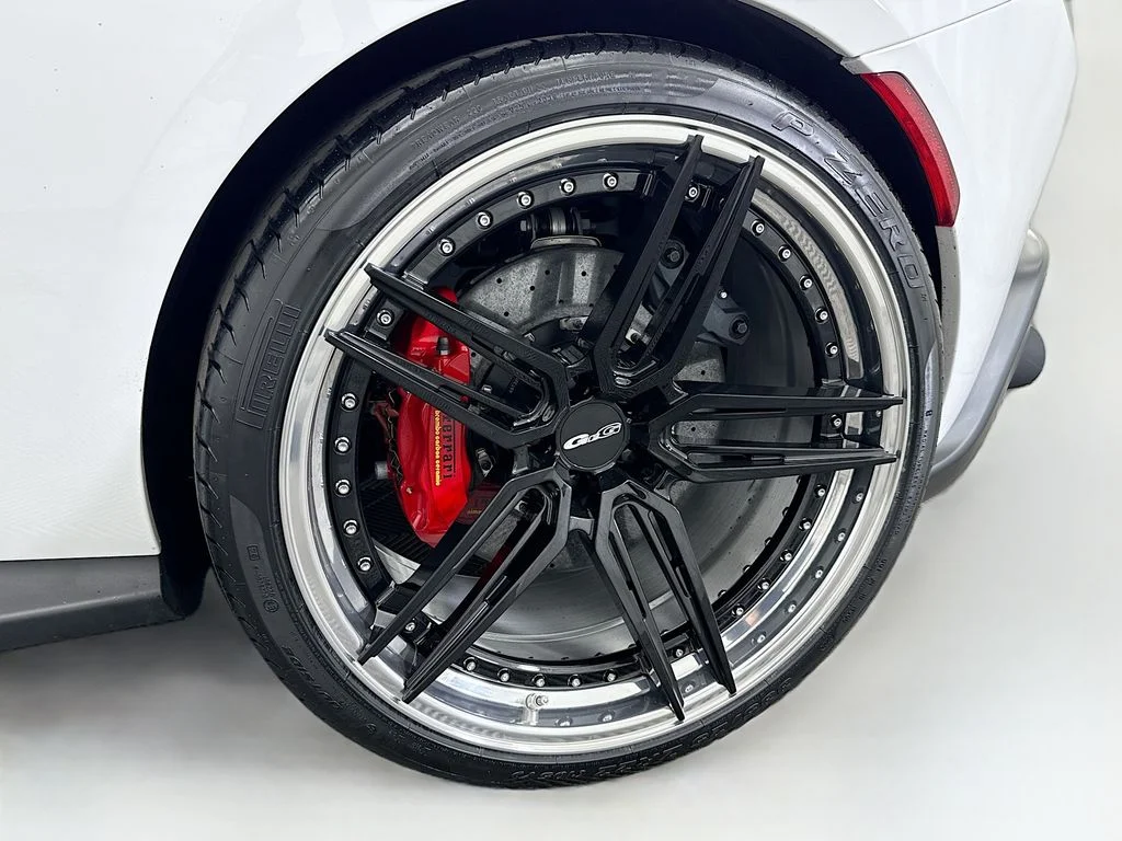 Used 2025 Bianco Avus Ferrari Spider image 36