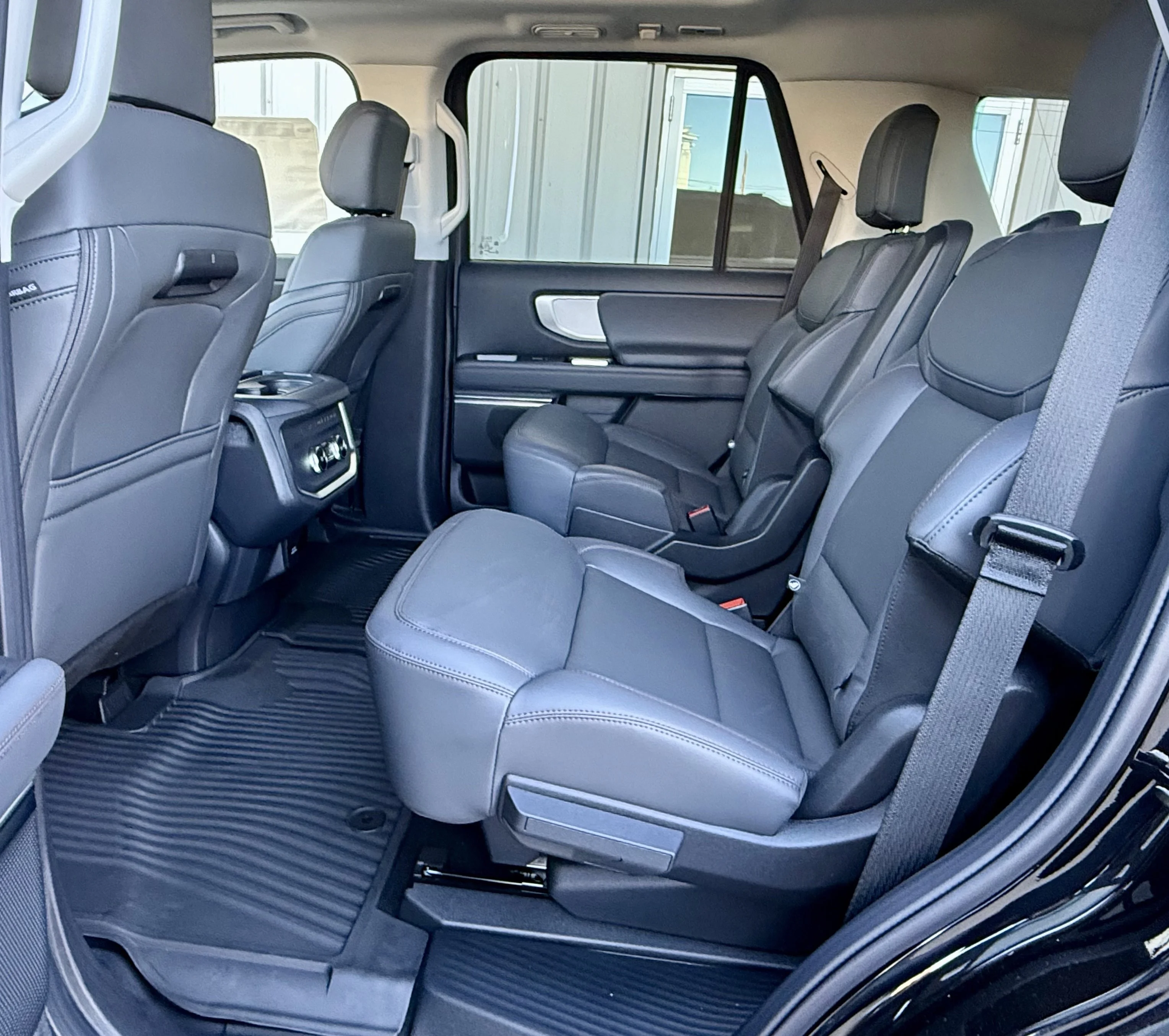 2025 Ford Expedition Active - Photo 11