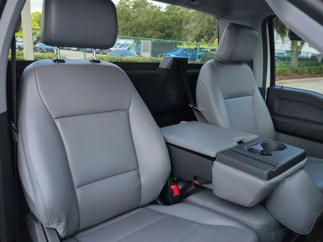 New 2026 Oxford White Ford F-450® XL image 15