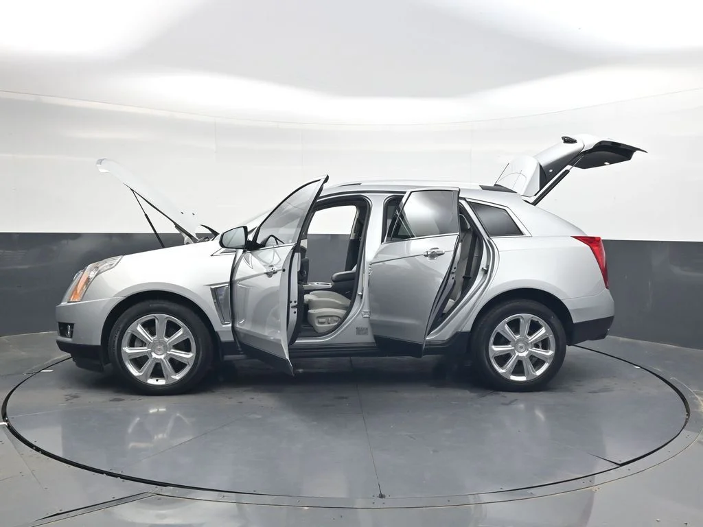 Used 2015 Radiant Silver Metallic Cadillac Performance image 32