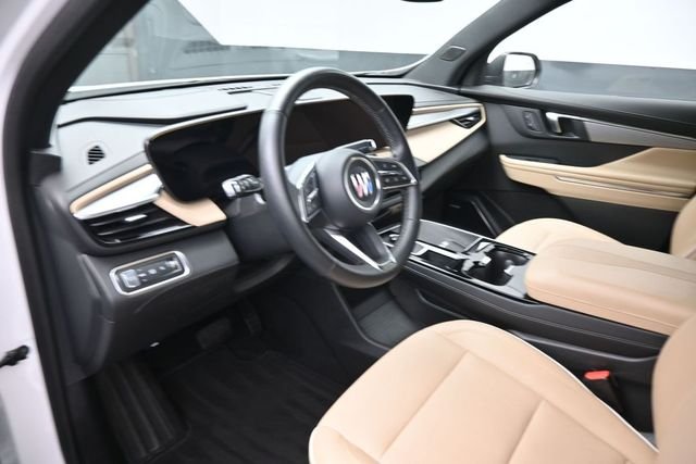 Used 2025 White Buick Preferred image 18