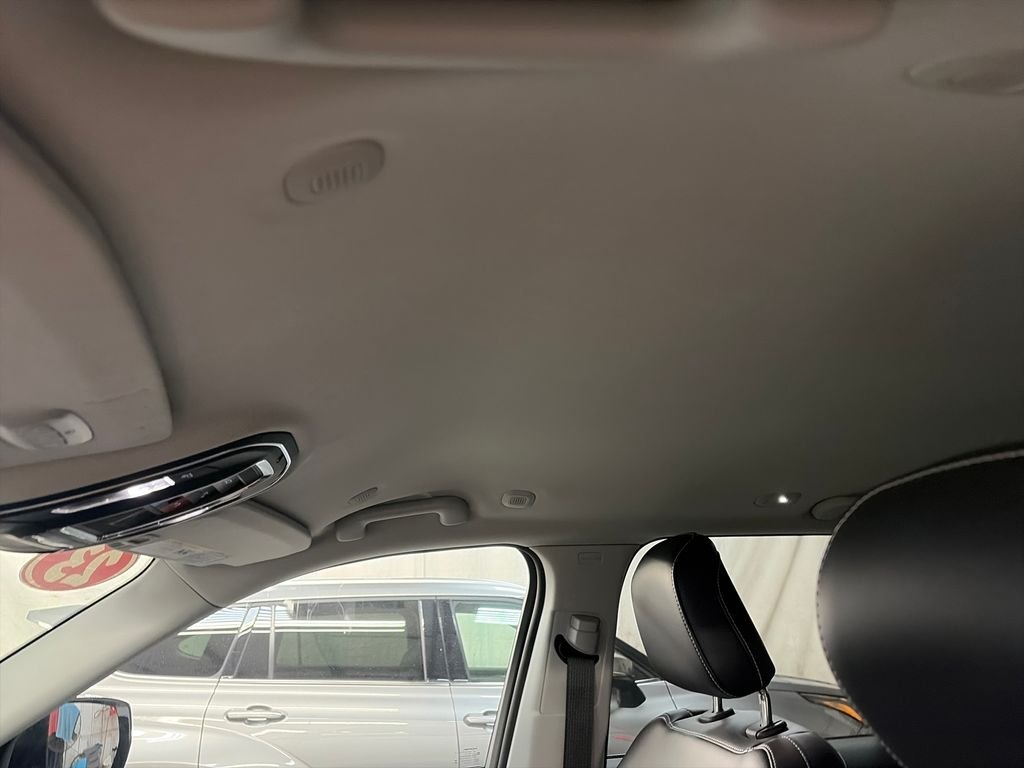 Certified Used 2023 White/off-white Jeep Limited image 11