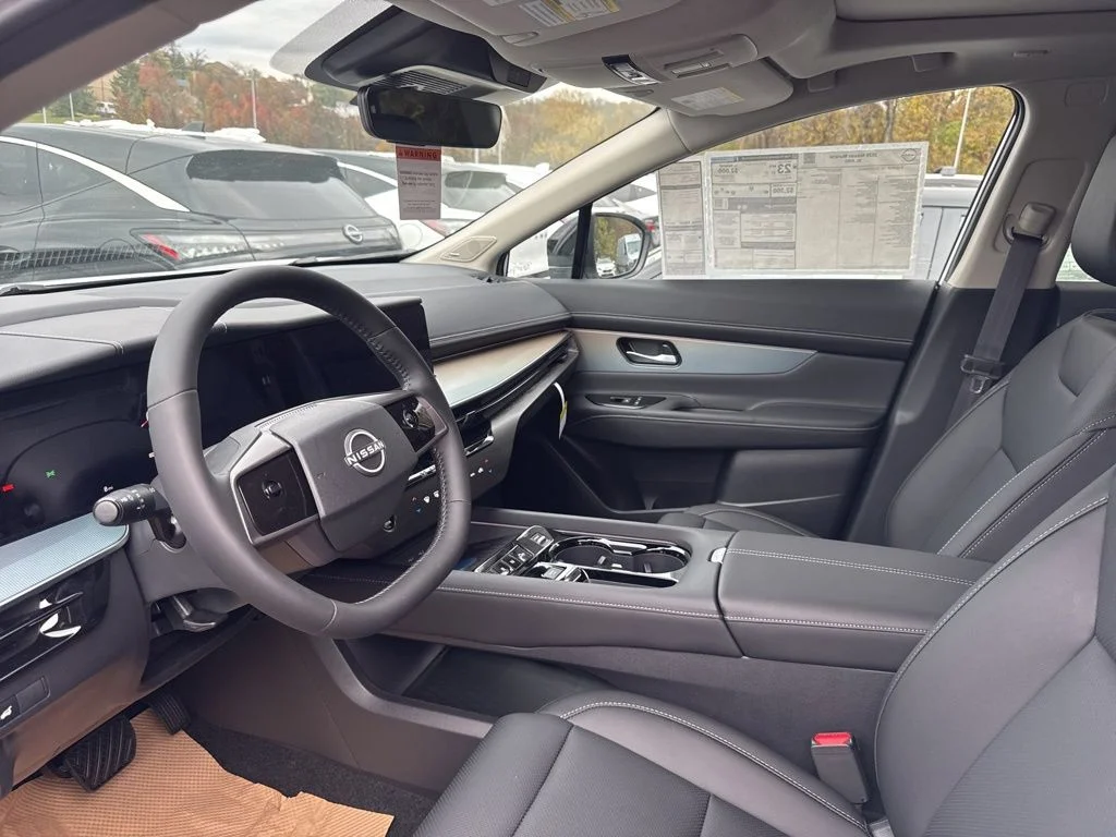 New 2026 White Nissan SL image 20