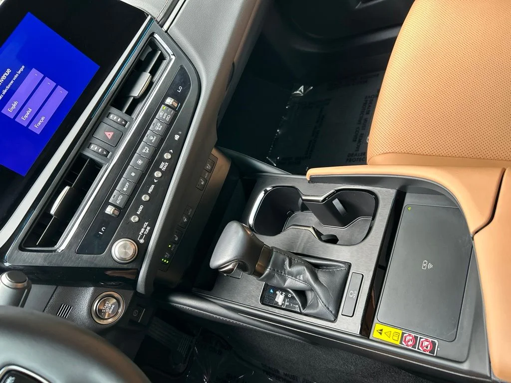 Used 2025 Red Lexus 350 image 19