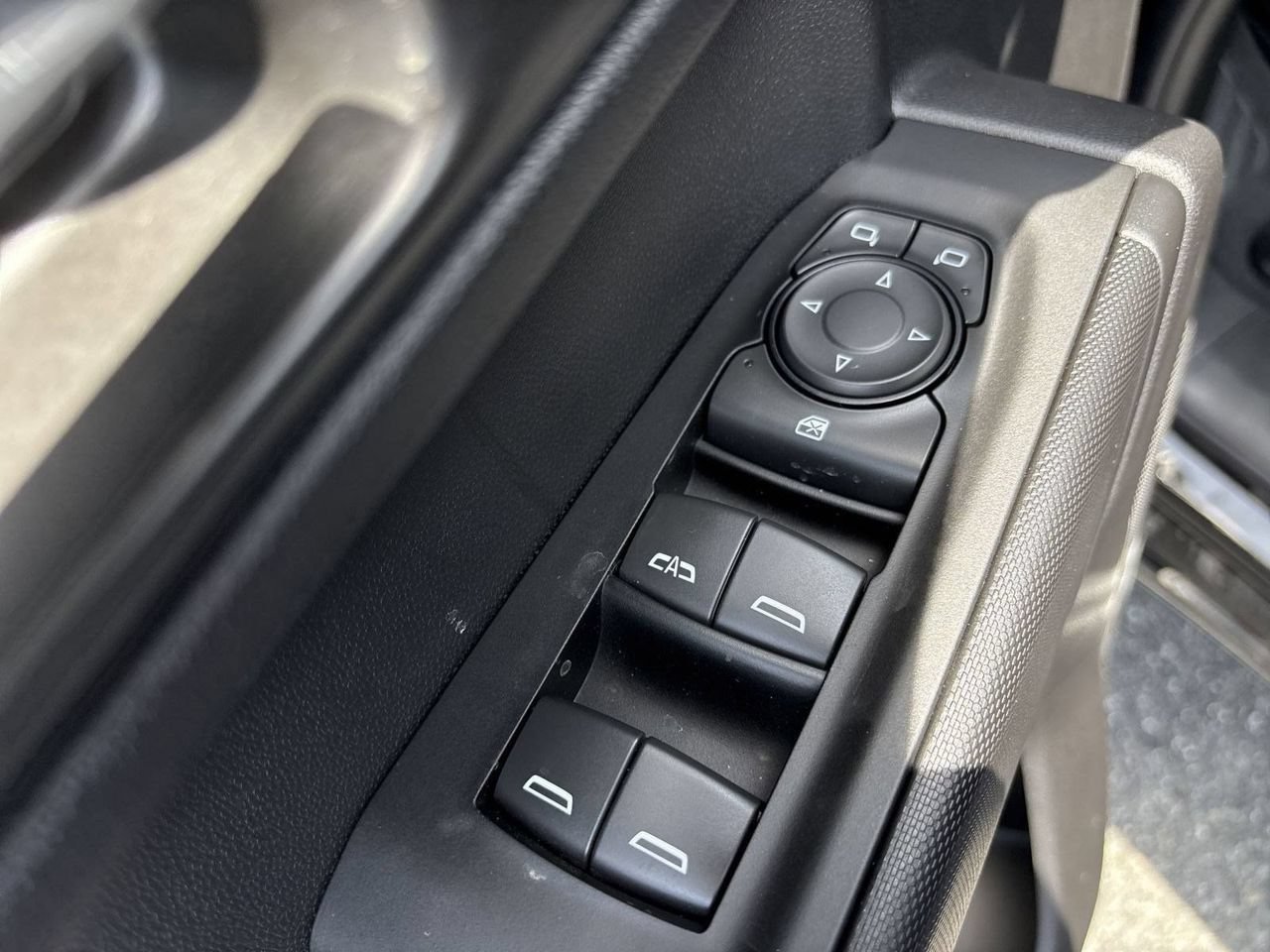 Used 2025 Onyx Black GMC Pro image 15