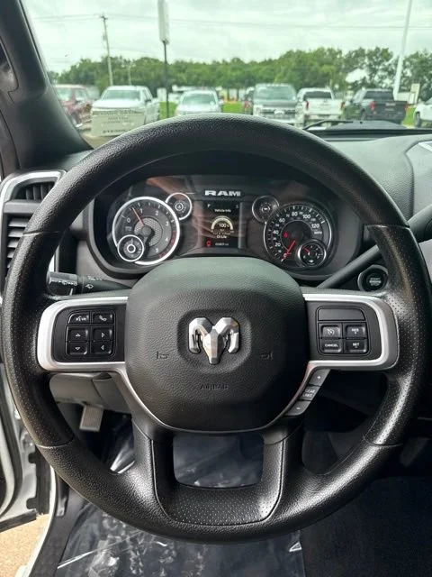Used 2022  Ram Big Horn image 24