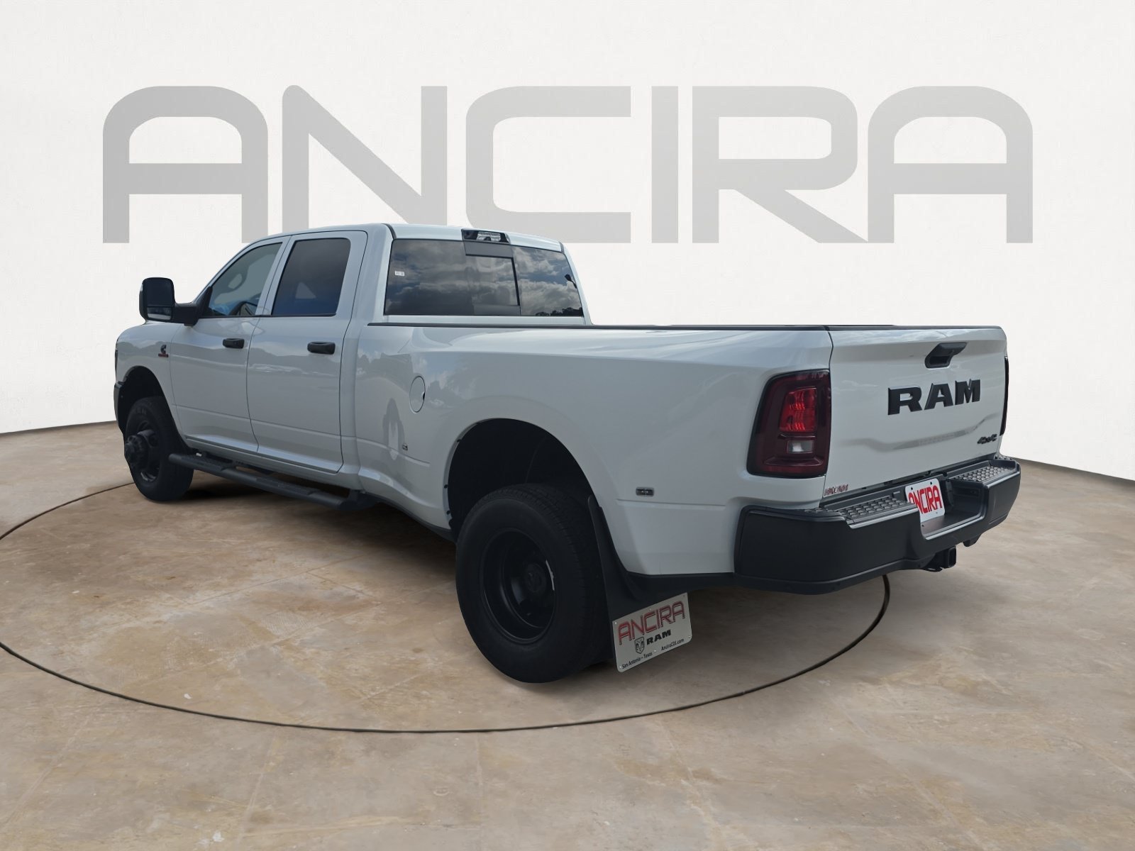 New 2026 Bright White Clearcoat RAM Tradesman image 8