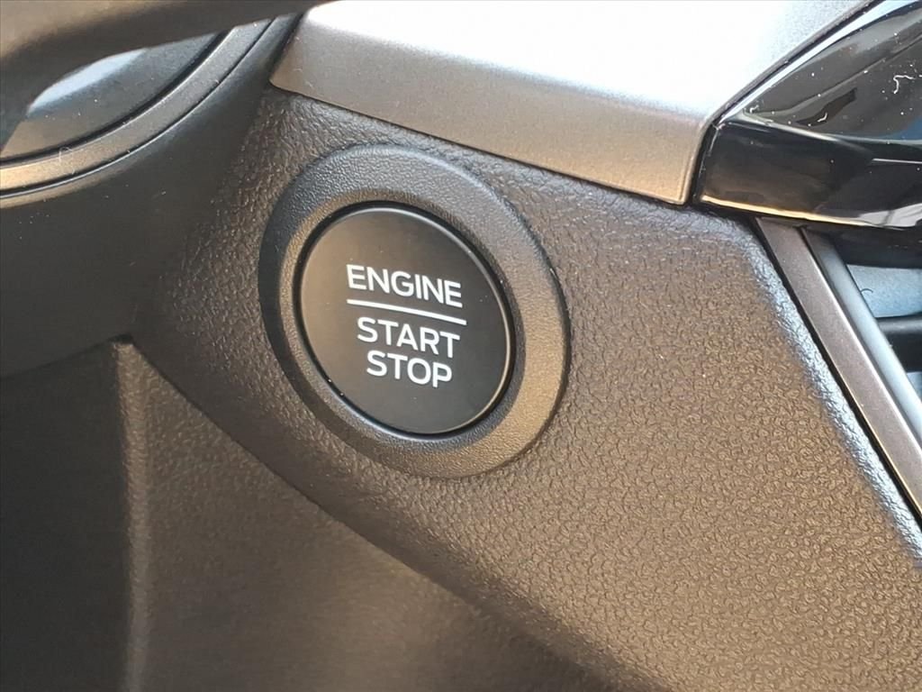New 2026 Agate Black Metallic Ford Active® image 21