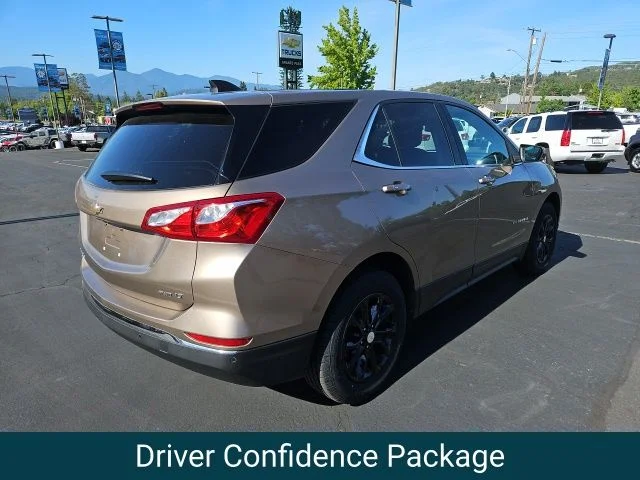 Used 2018 Sandy Ridge Metallic Chevrolet LT image 3