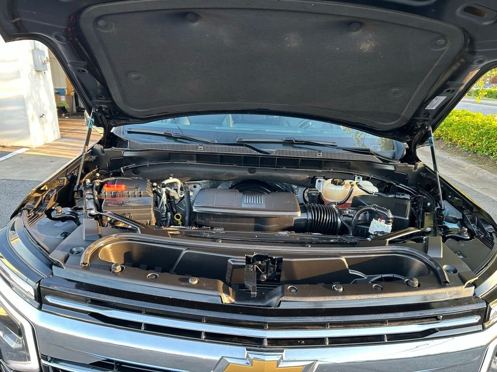 Used 2025 Black Chevrolet LT image 25