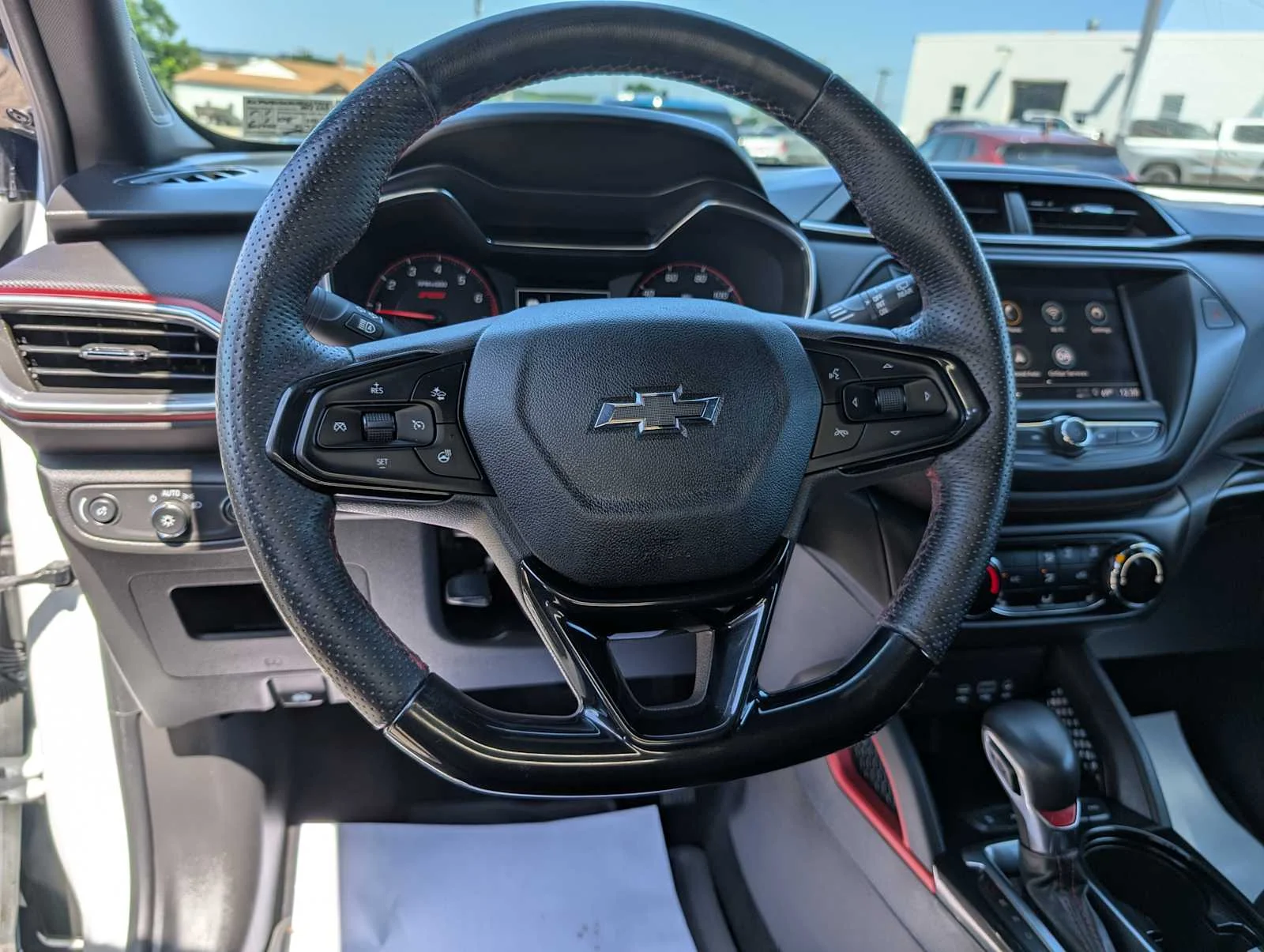 Used 2022 SUMMIT WHITE Chevrolet RS image 37