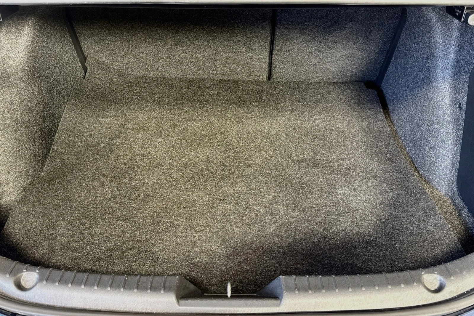 Used 2015 Deep Crystal Blue Mica Mazda i Touring image 23