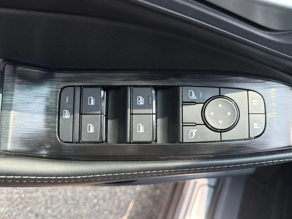 Used 2026 Boulder Gray Pearl Nissan Dark Armor image 35