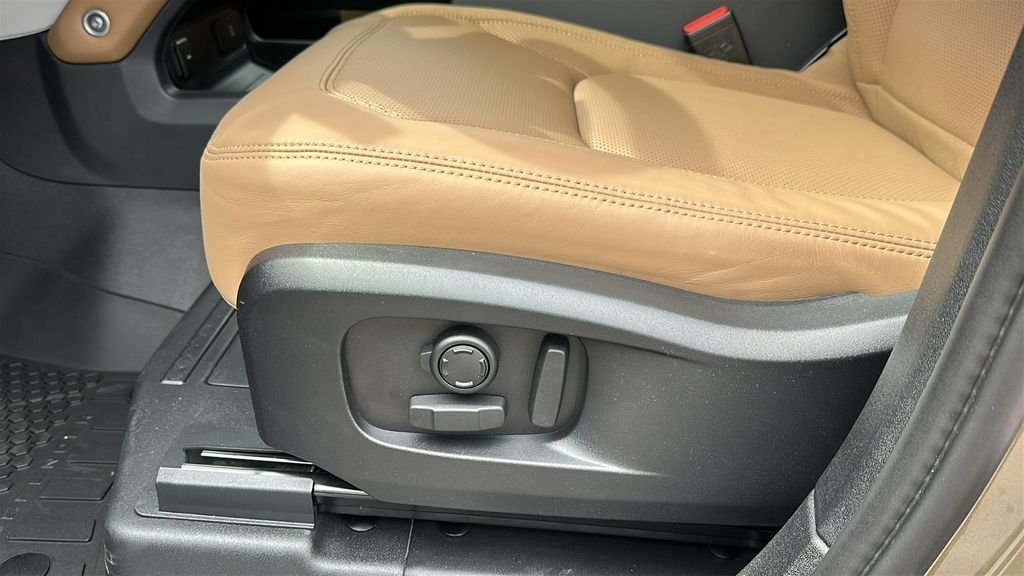New 2026 Gondwana Stone LAND ROVER X-Dynamic SE image 10