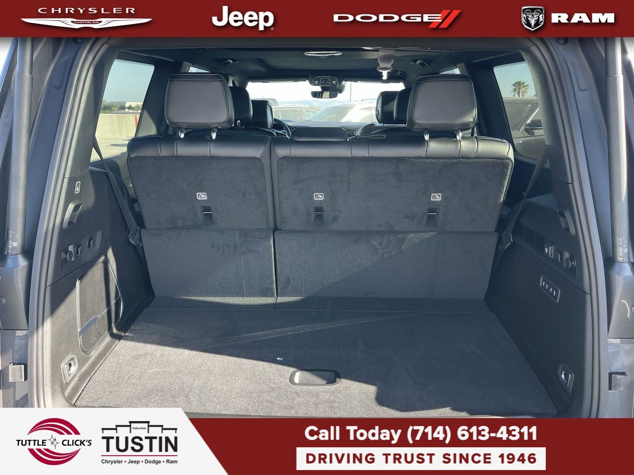 New 2026 Baltic-Gray Metallic Clear-Coat Exterior Paint Jeep  image 27