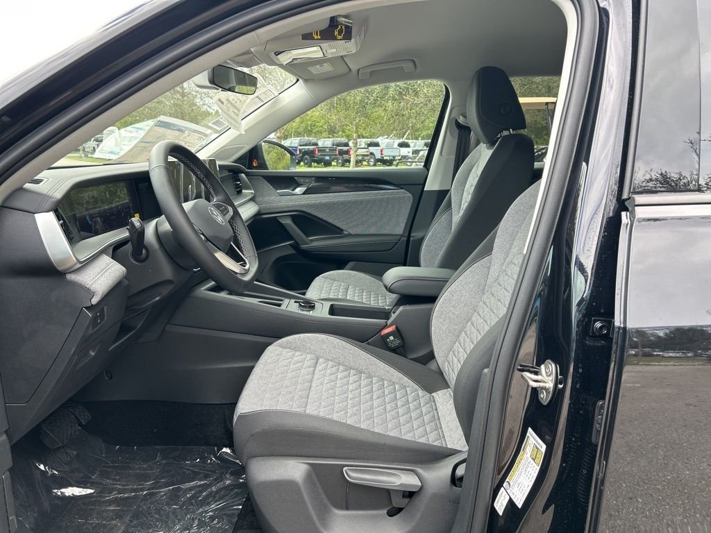 New 2026 Black Volkswagen 2.0T S image 15