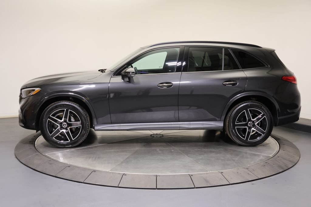 New 2027 Graphite Grey Metallic Mercedes-Benz GLC 300 image 2