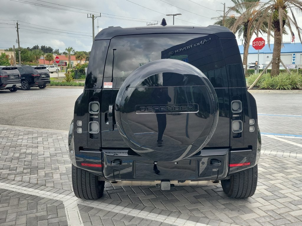 Certified Used 2025 Black Land Rover X image 4