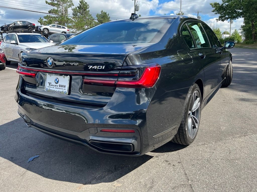 Certified Used 2022 Black Sapphire Metallic BMW 740i xDrive image 7