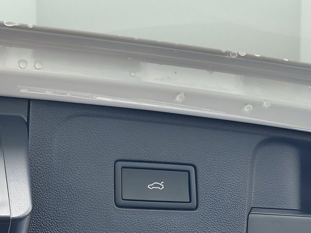 2026 Volkswagen Atlas SE w/Tech - Photo 30