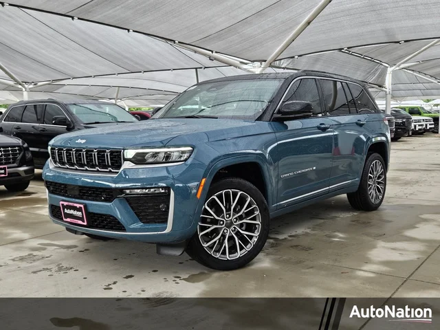 2026 Jeep Grand Cherokee Summit
