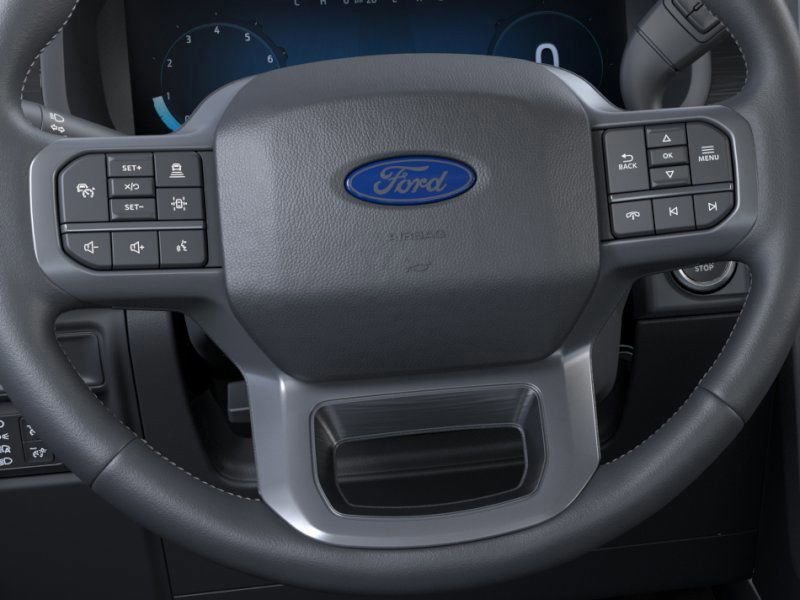 2025 Ford F-150 XLT - Photo 12