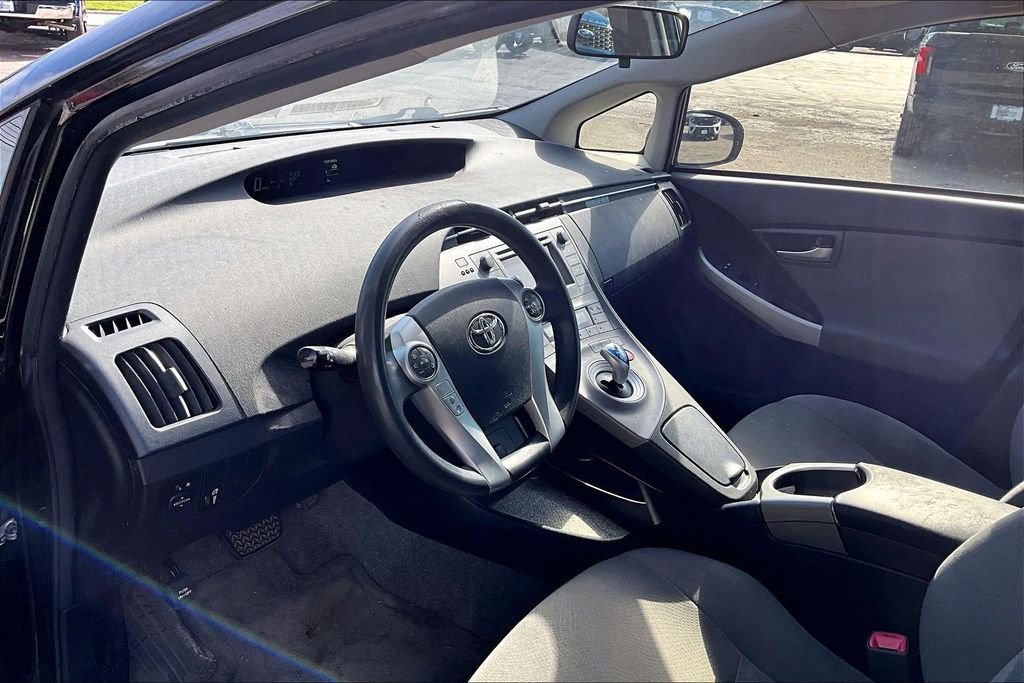 Used 2013 Black Toyota Two image 10