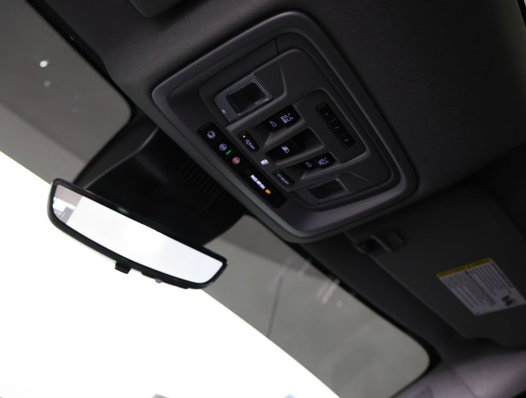 Used 2024 Sterling Metallic GMC Denali image 23