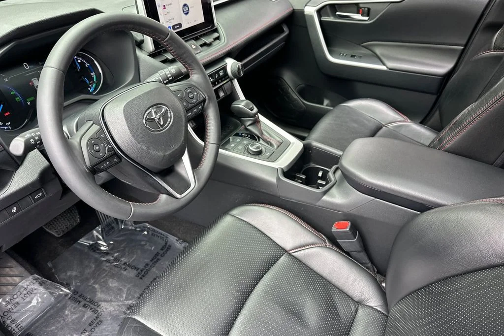 Certified Used 2024 Silver Toyota SE image 10