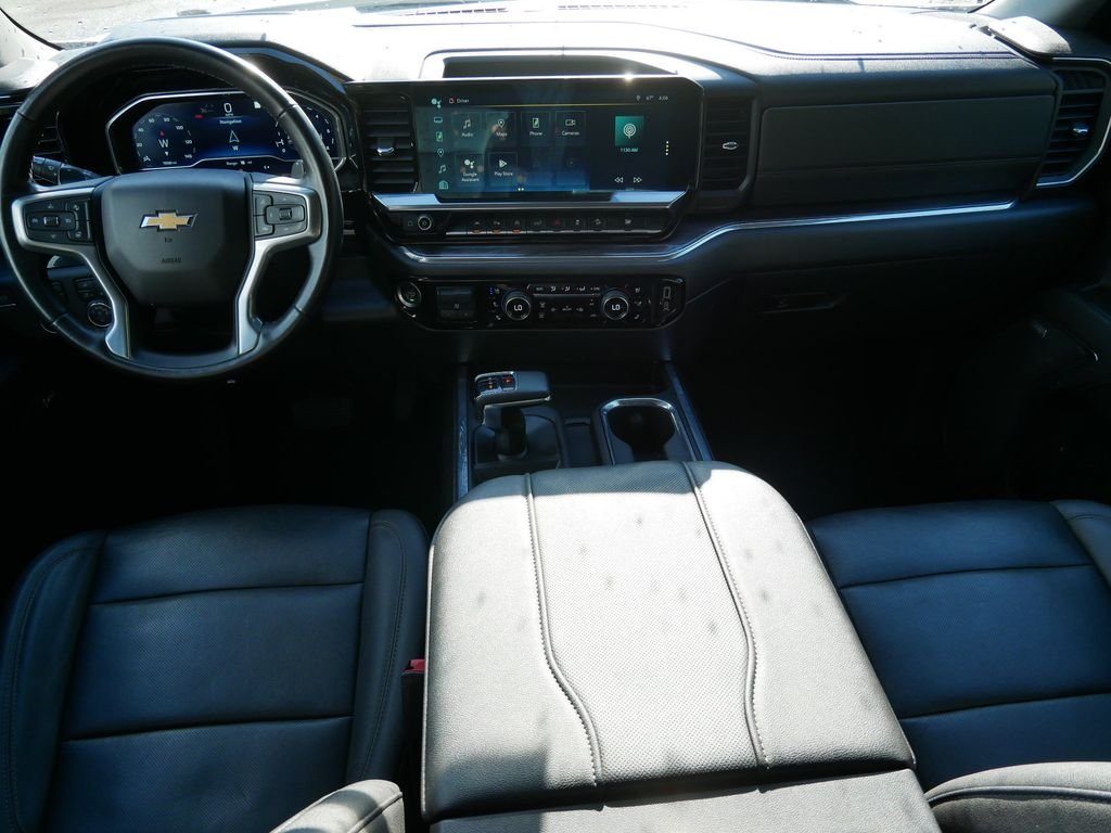 Used 2023 White Chevrolet LTZ image 12