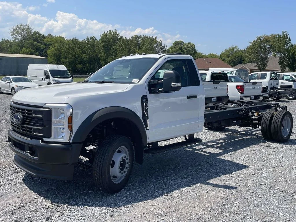 New 2026 White Ford XL image 7