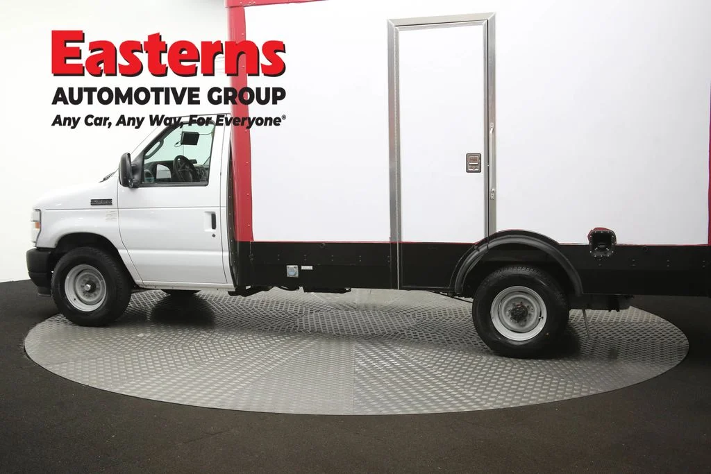 Used 2023 White Ford Base image 60