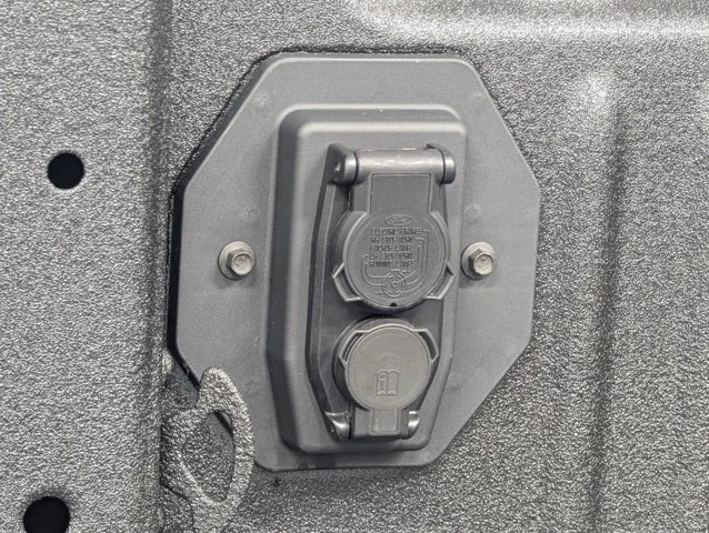 New 2026 Carbonized Gray Metallic Ford F-250® Lariat® image 65