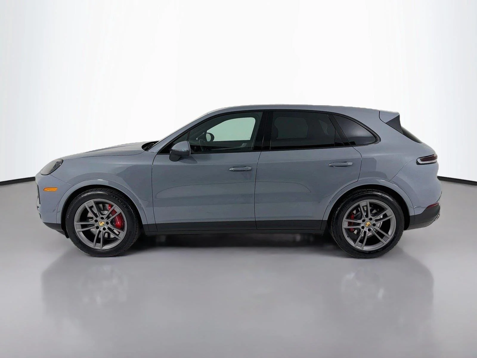 Used 2024 Arctic Grey Porsche S image 2