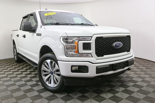 Used 2018 White Ford XL image 3