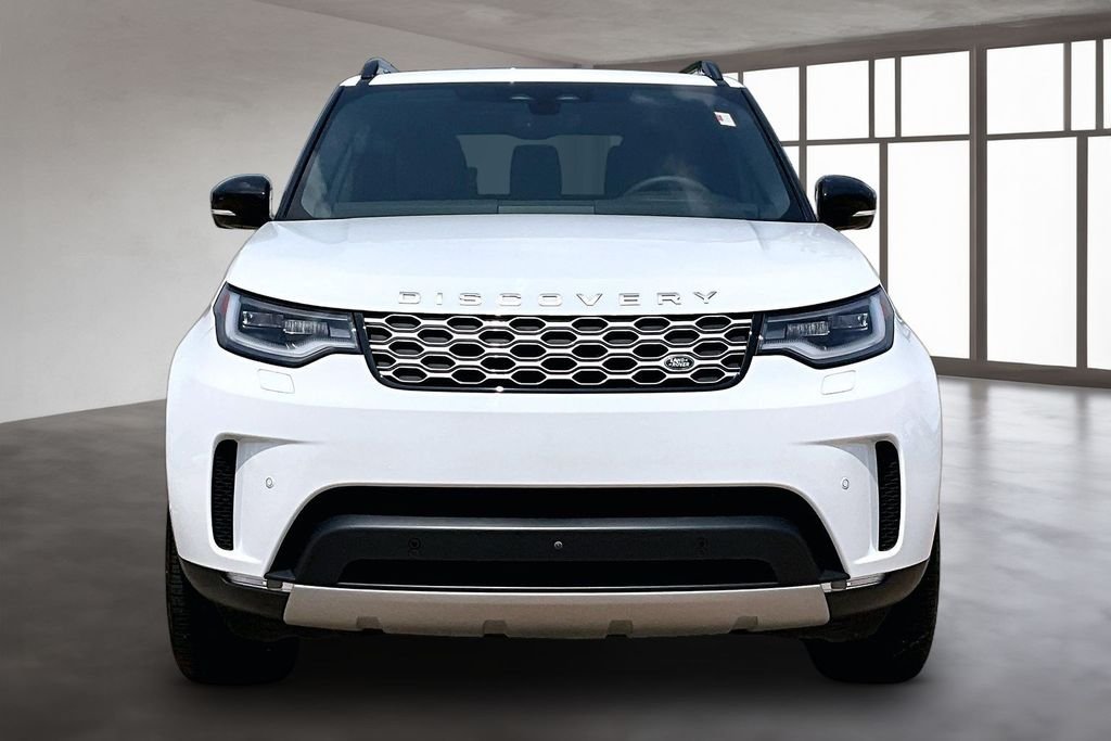 Used 2025 White Land Rover S image 3