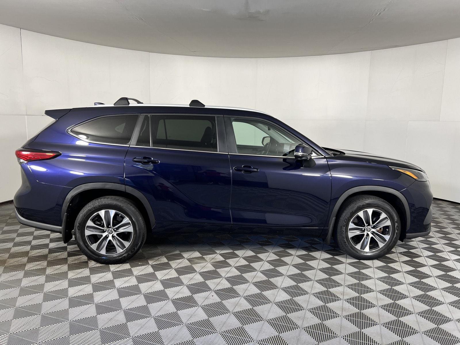 Used 2023 Blueprint Toyota XLE image 12