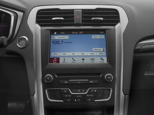 Used 2017 White Platinum Ford SE image 10