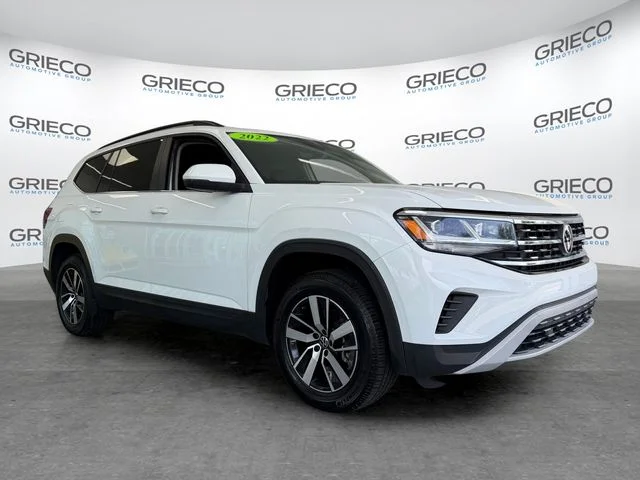 2022 Volkswagen Atlas 2.0T SE's photo