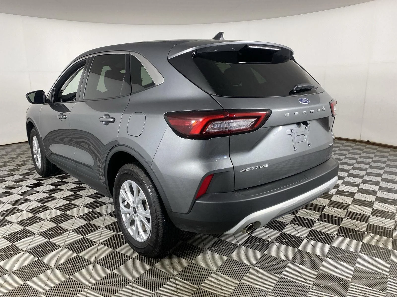 Used 2024 Carbonized Gray Ford Active image 5