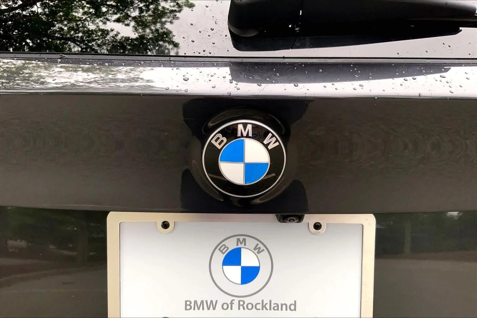 Used 2022 Dark Graphite Metallic BMW xDrive30i image 29