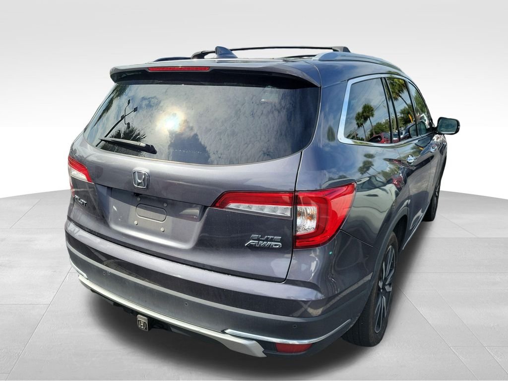 Certified Used 2022 Modern Steel Metallic Honda AWD ELITE image 14
