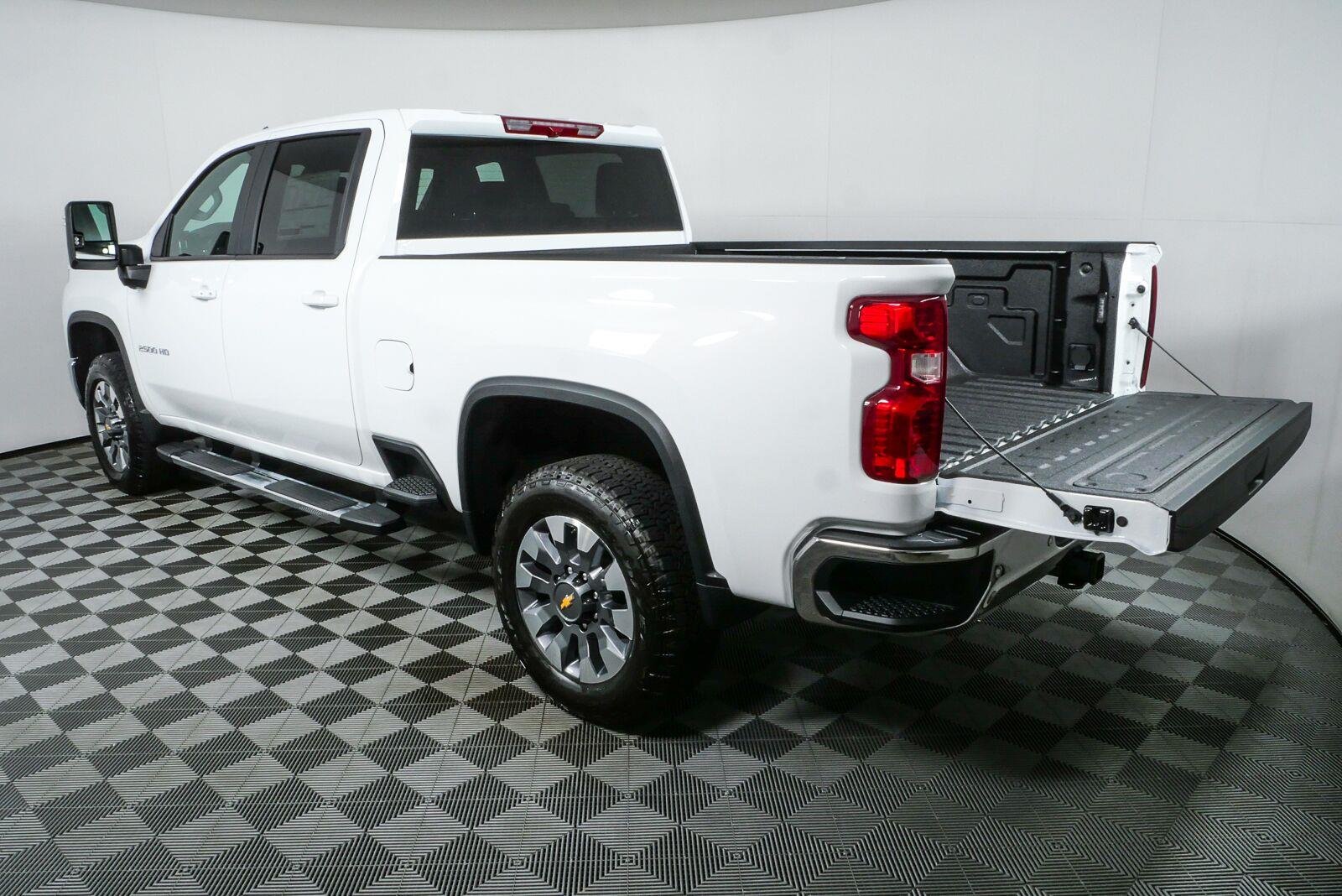 2026 Chevrolet Silverado 2500 HD LT - Photo 30