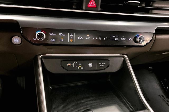 2025 Kia Carnival LXS - Photo 29