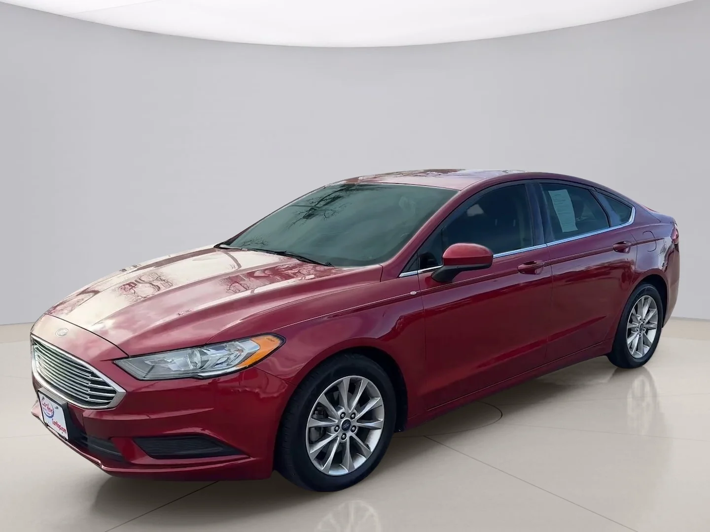 Used 2017 Red Ford SE image 1